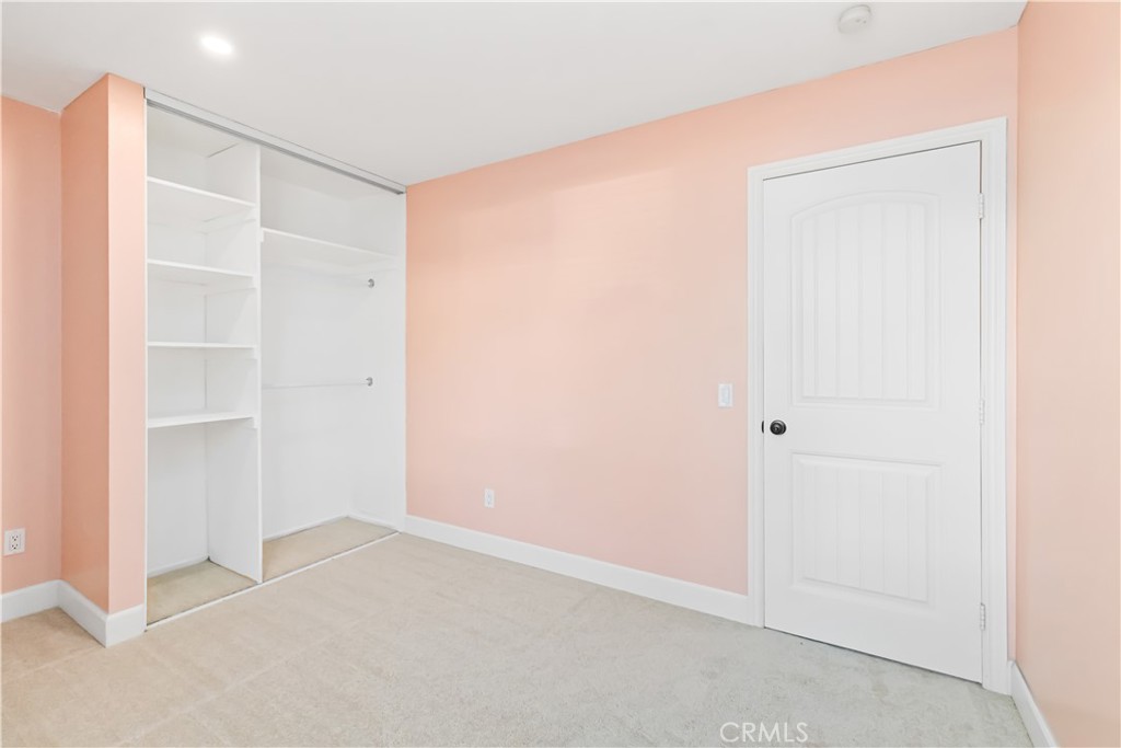 2226 S Magnolia Avenue