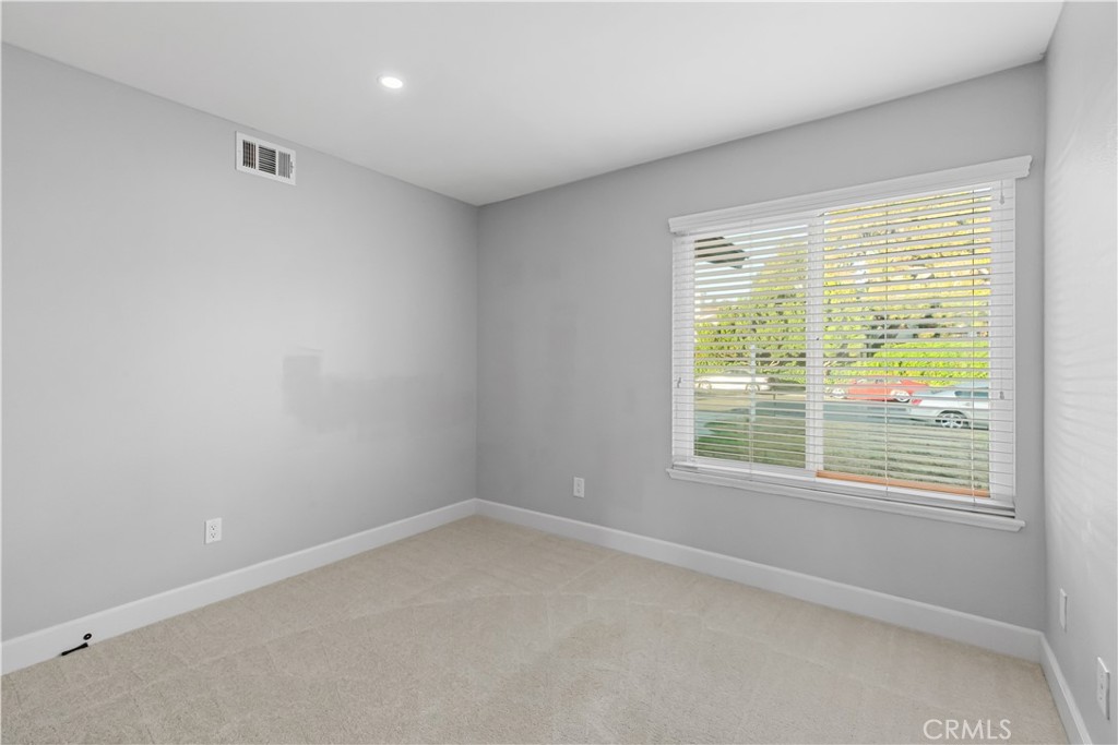 2226 S Magnolia Avenue