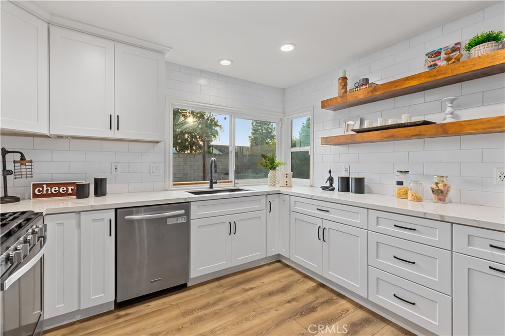 2226 S Magnolia Avenue