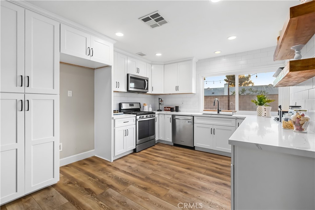 2226 S Magnolia Avenue