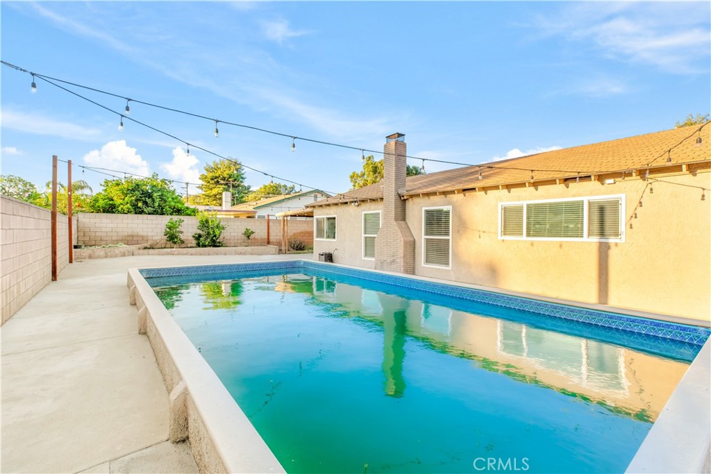 2226 S Magnolia Avenue