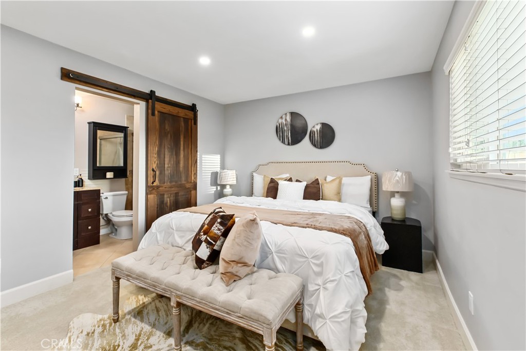 2226 S Magnolia Avenue