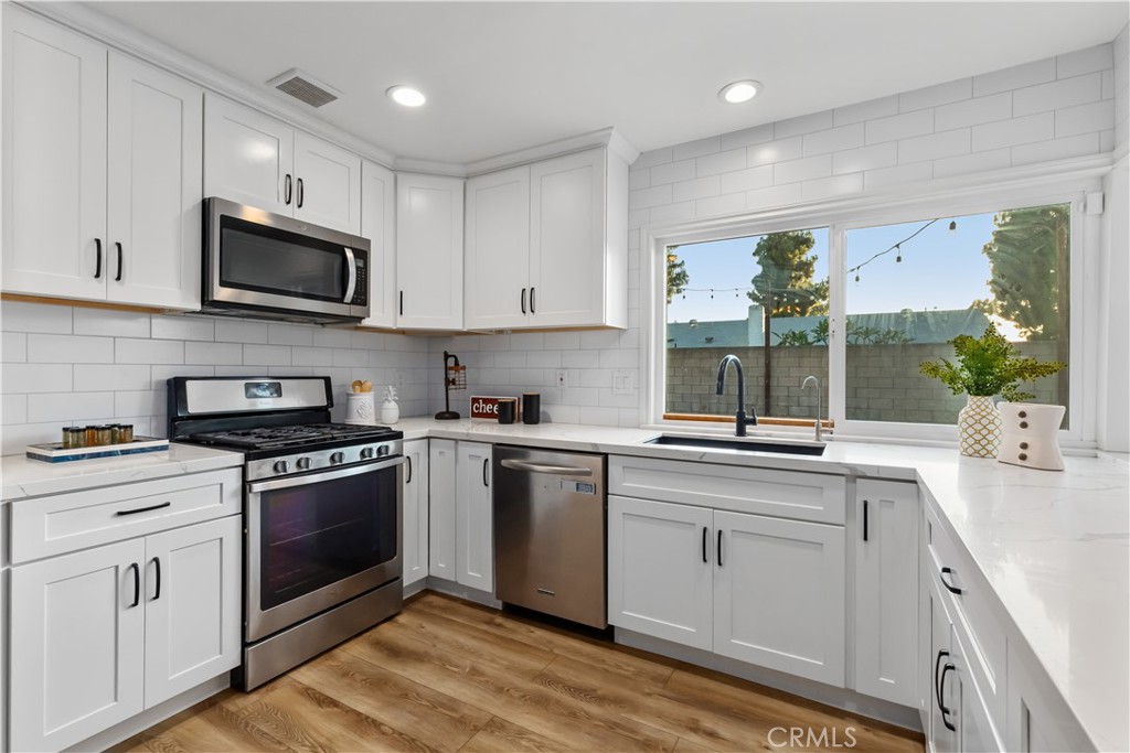 2226 S Magnolia Avenue