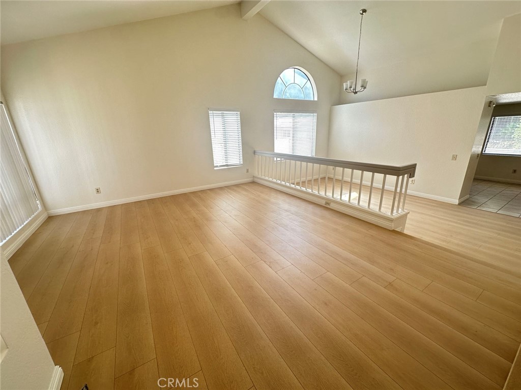 1049 Longview Drive