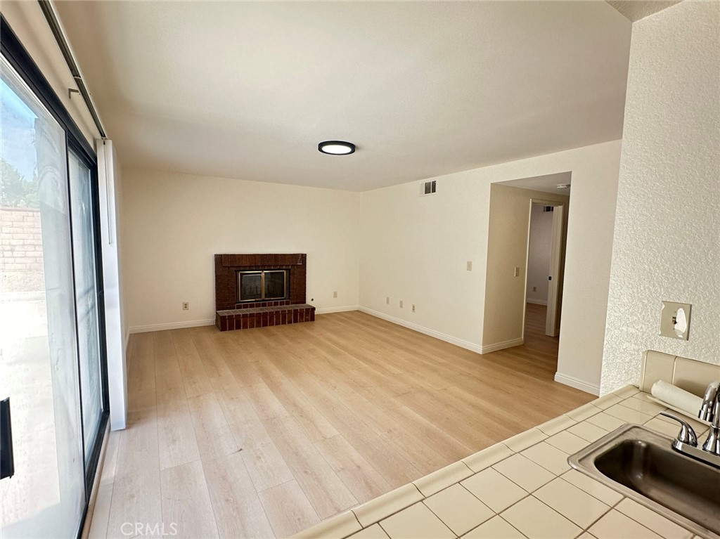 1049 Longview Drive