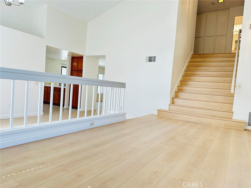1049 Longview Drive