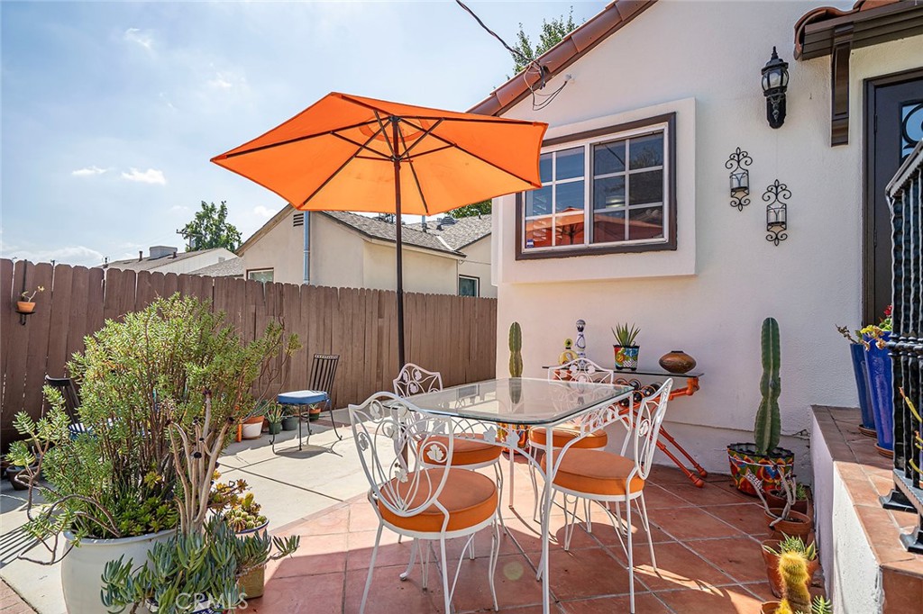 6012 N Del Loma Avenue