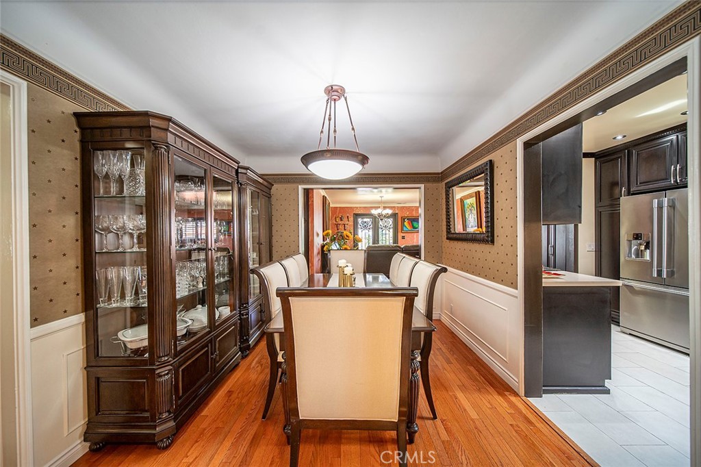 6012 N Del Loma Avenue