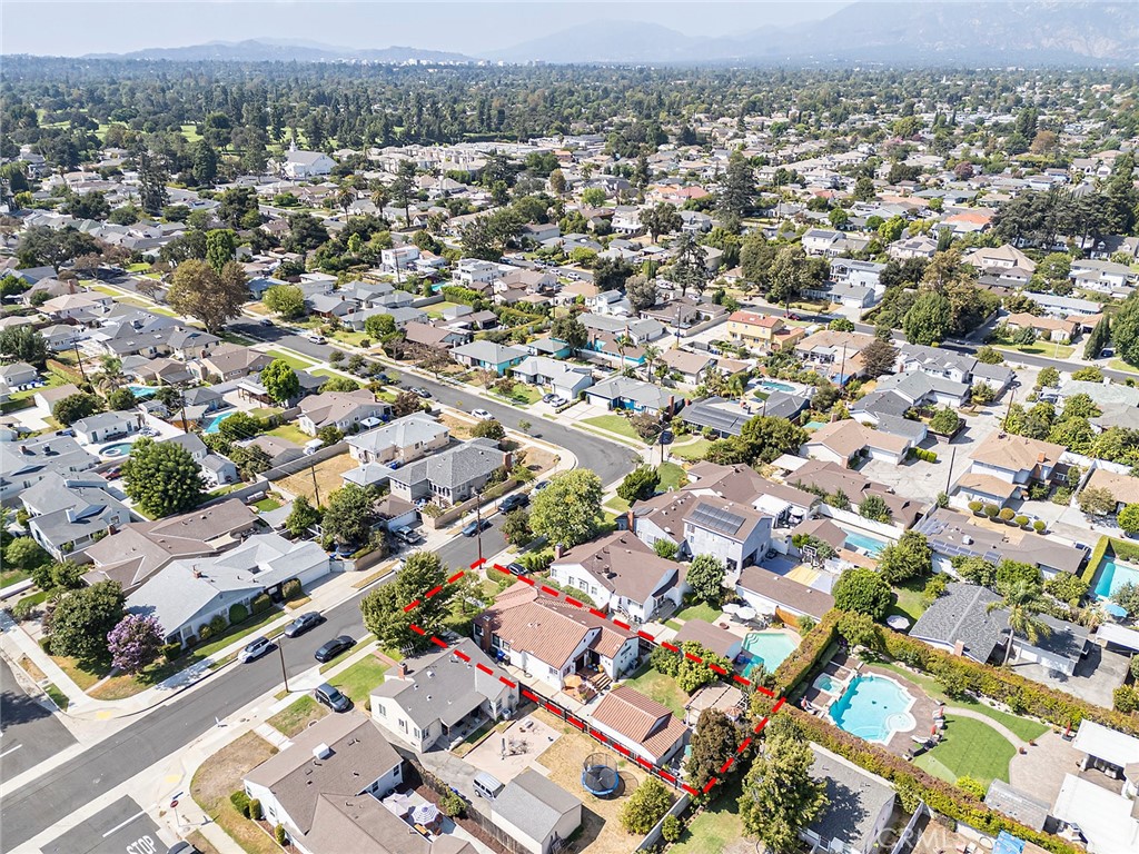 6012 N Del Loma Avenue