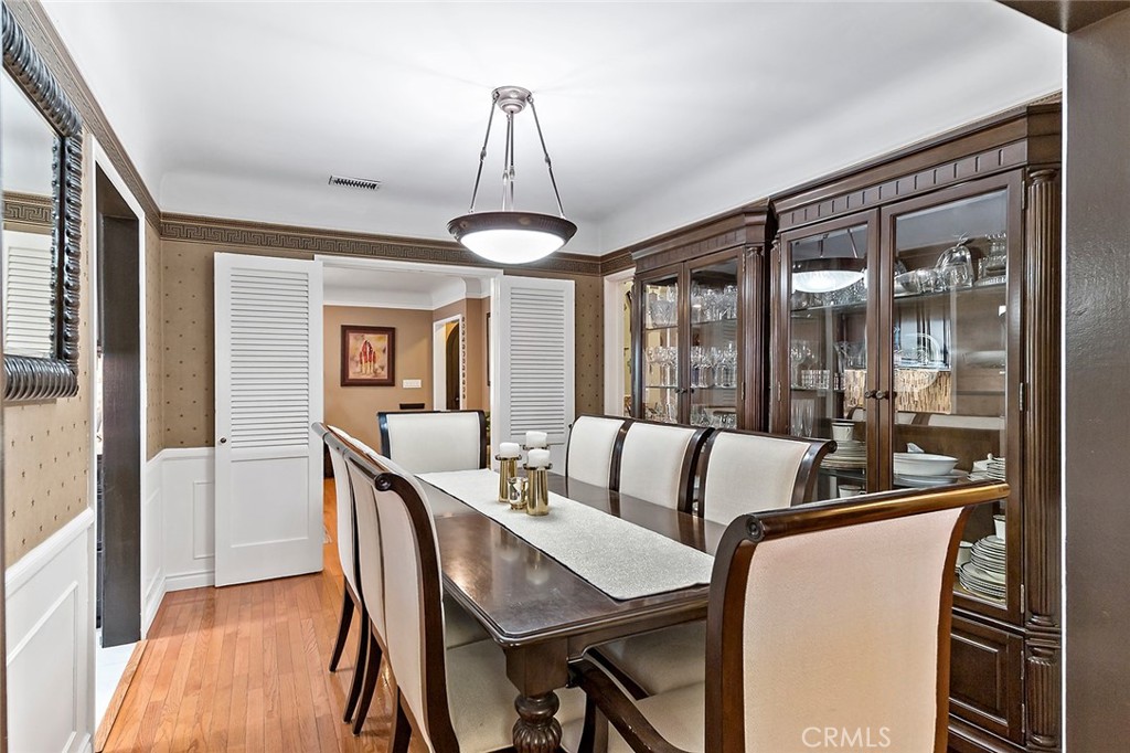 6012 N Del Loma Avenue