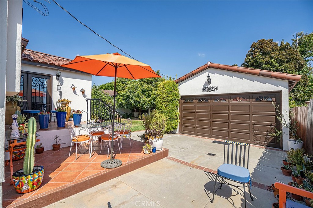 6012 N Del Loma Avenue