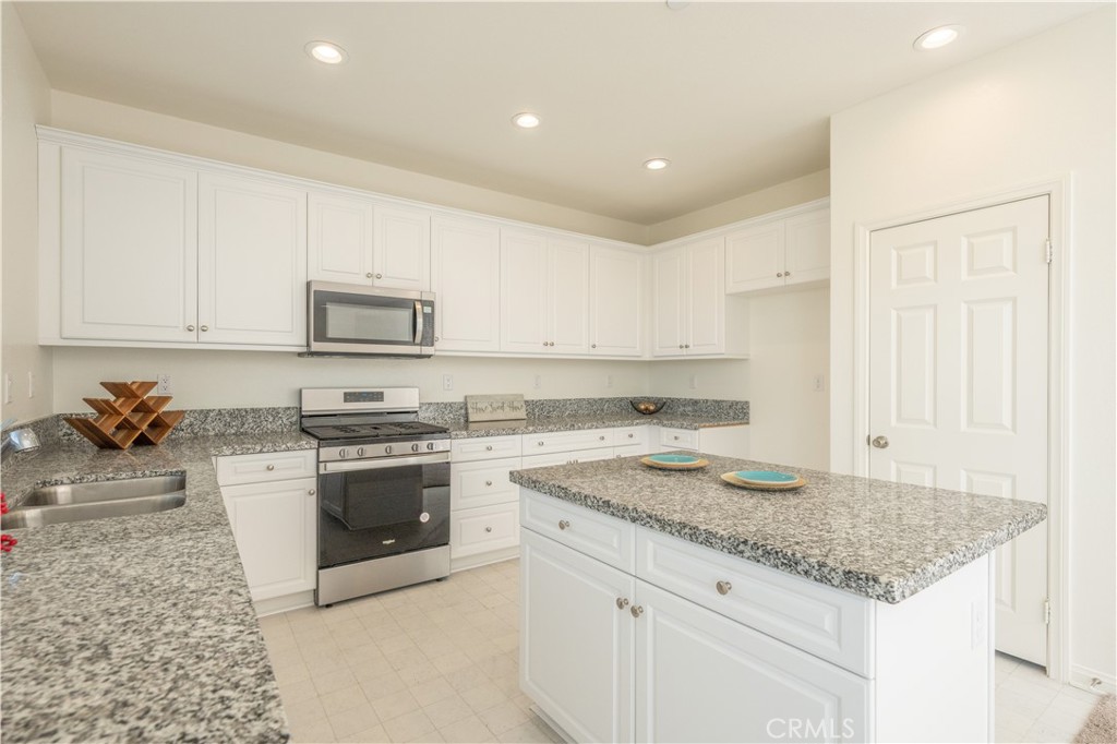 19064 Camou Court