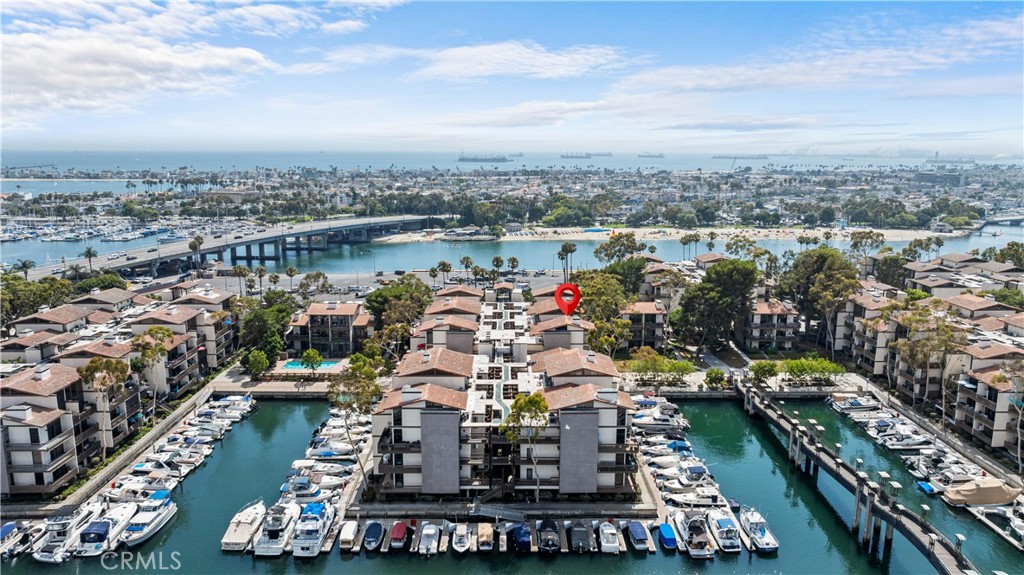 8121 Marina Pacifica Drive N