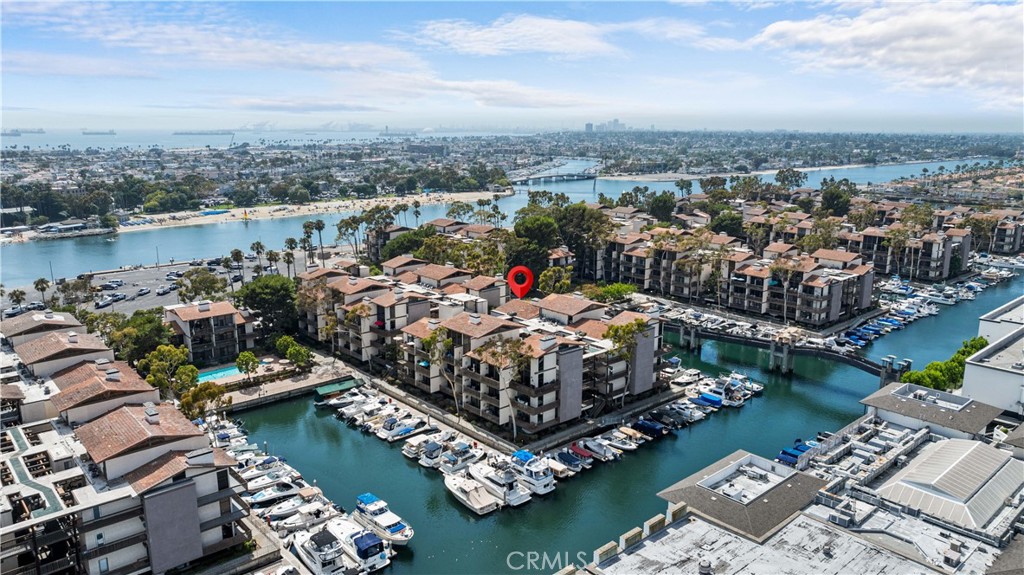 8121 Marina Pacifica Drive N