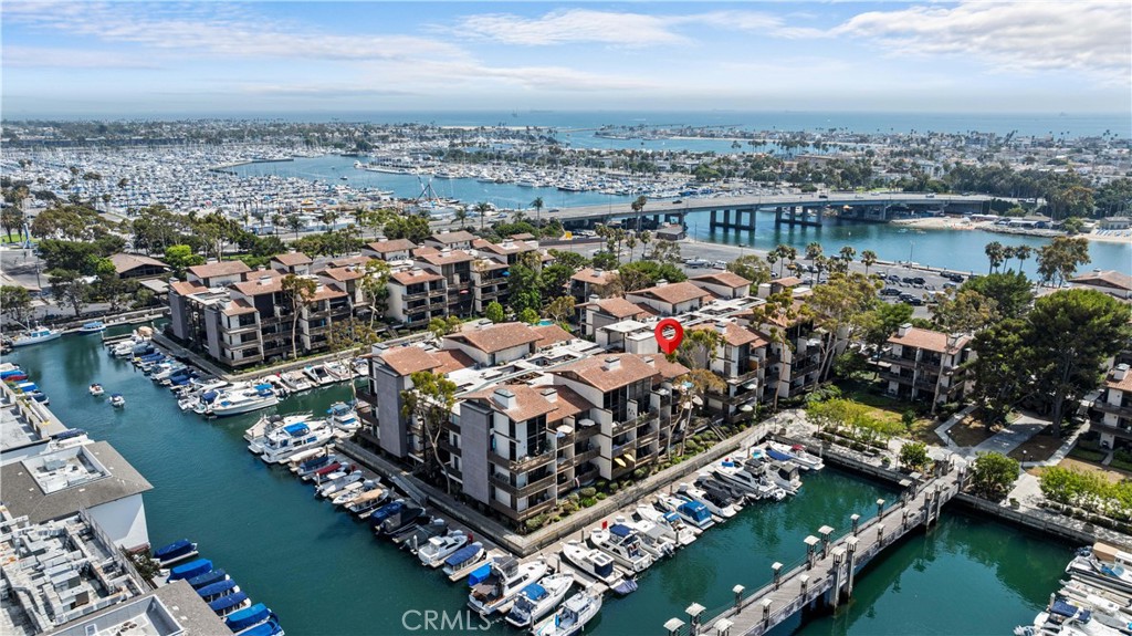 8121 Marina Pacifica Drive N