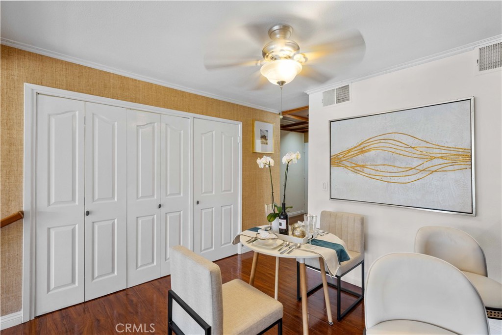 8121 Marina Pacifica Drive N