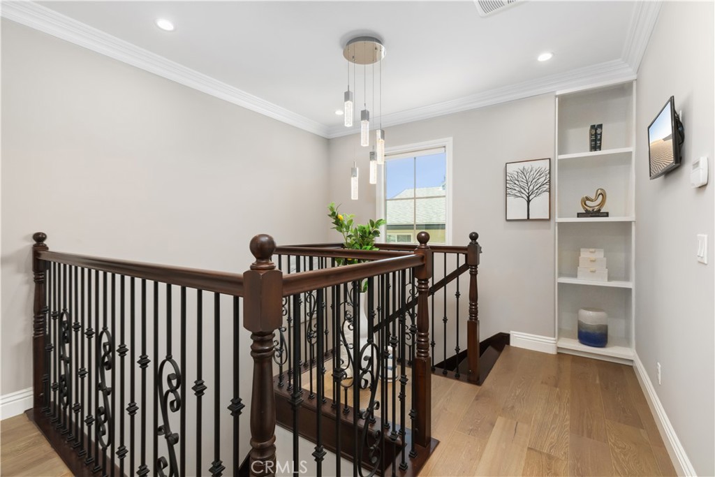 129 El Dorado Street B