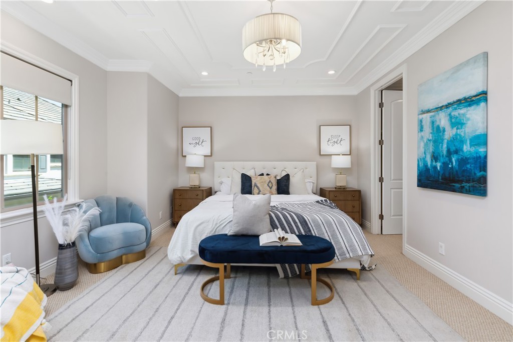 129 El Dorado Street B