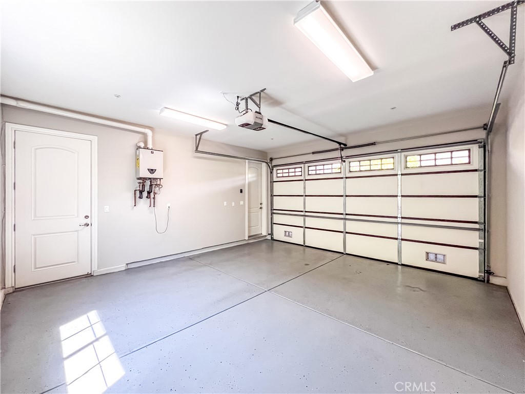 129 El Dorado Street B