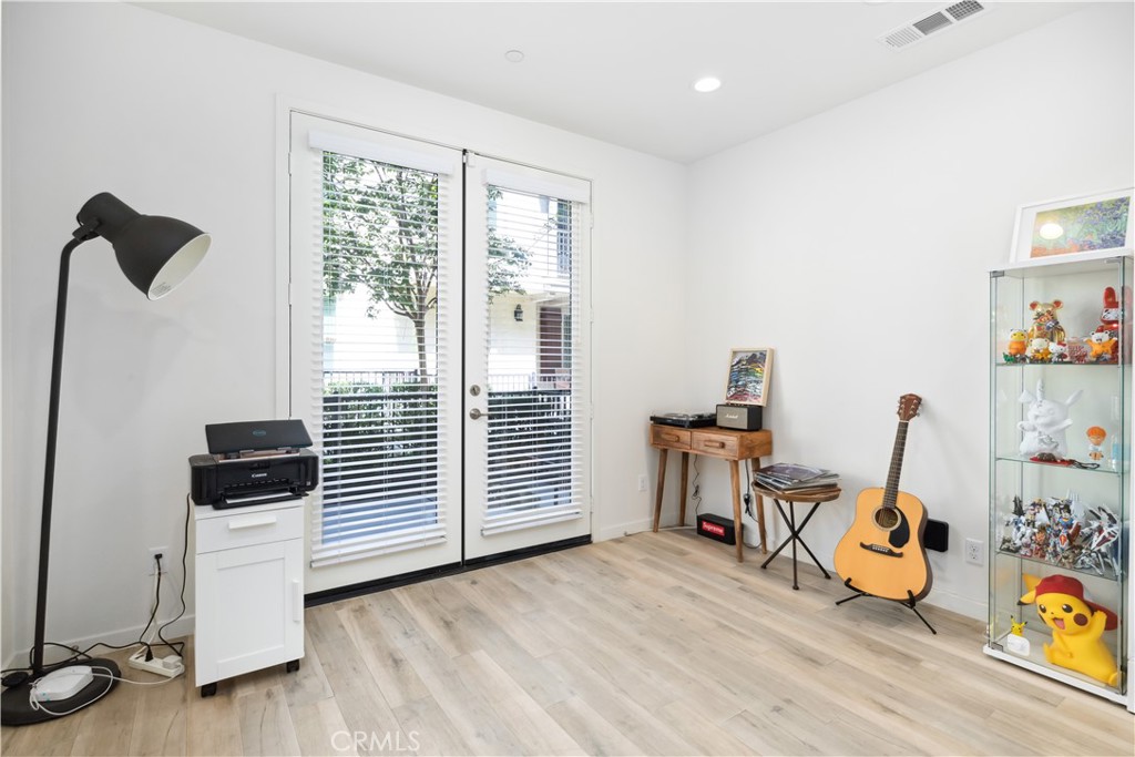 3172 Marigold Circle