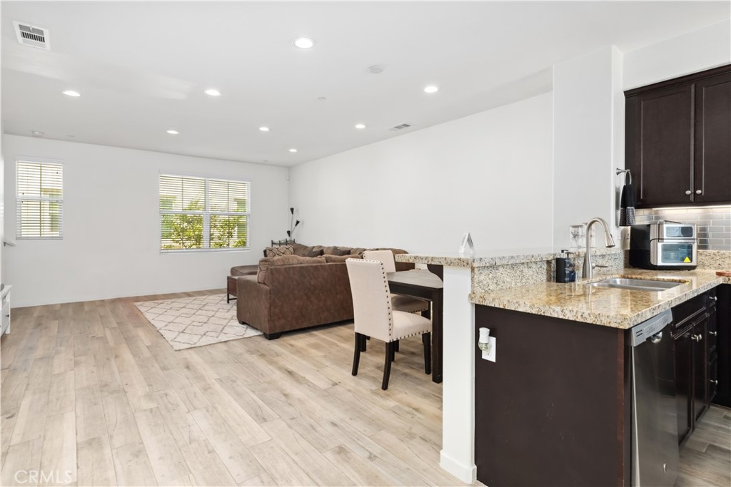 3172 Marigold Circle