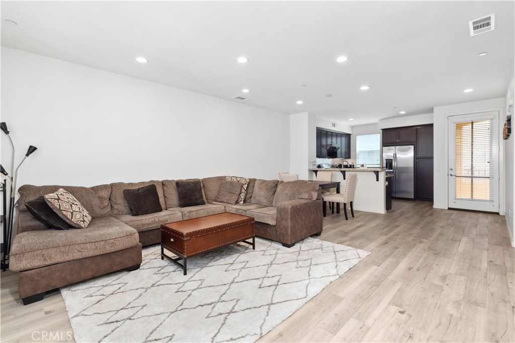 3172 Marigold Circle