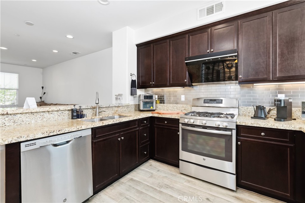 3172 Marigold Circle