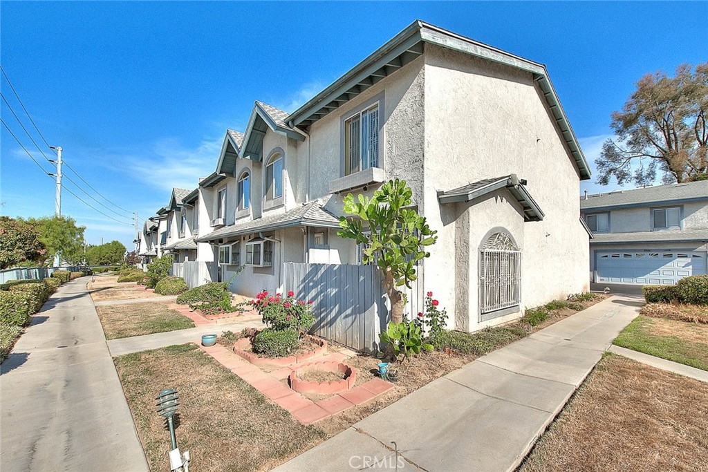 8029 Loren Lane