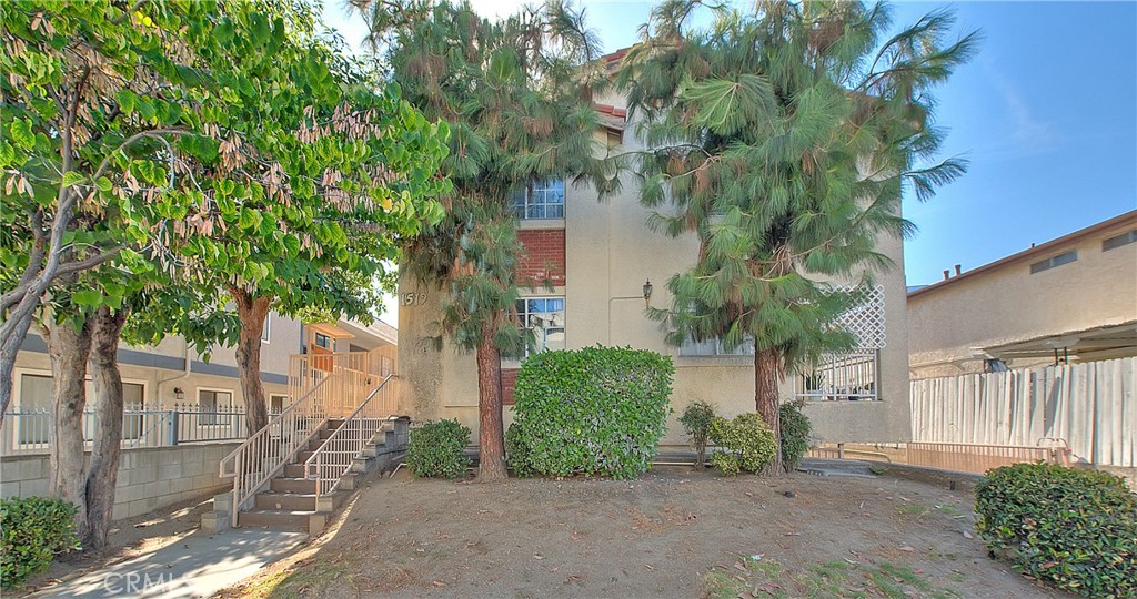 1519 Prospect Avenue 5