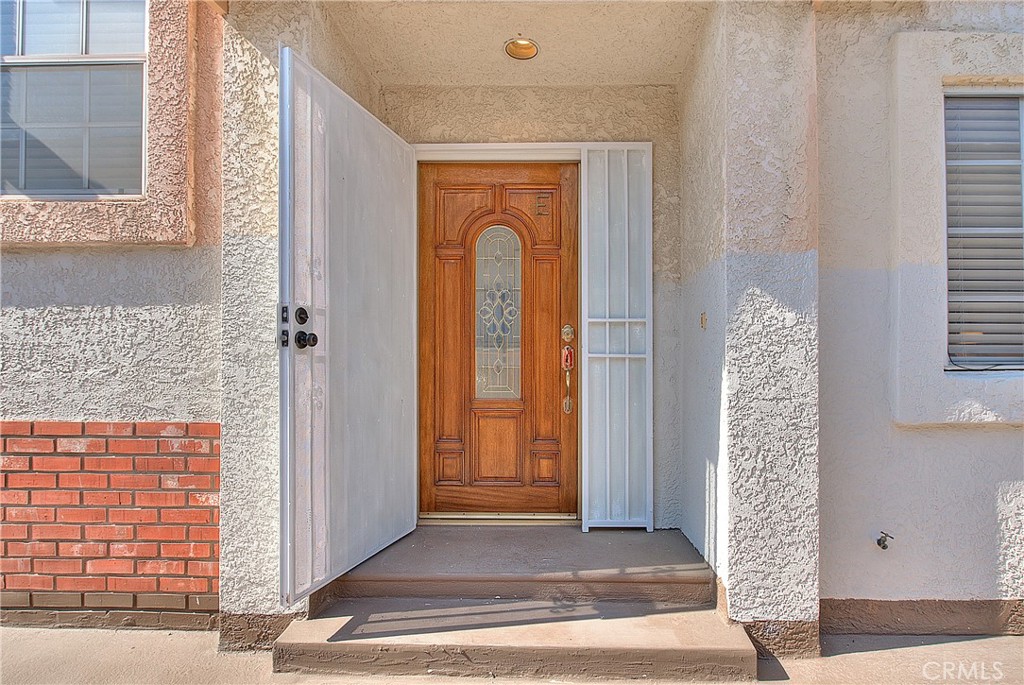1519 Prospect Avenue 5