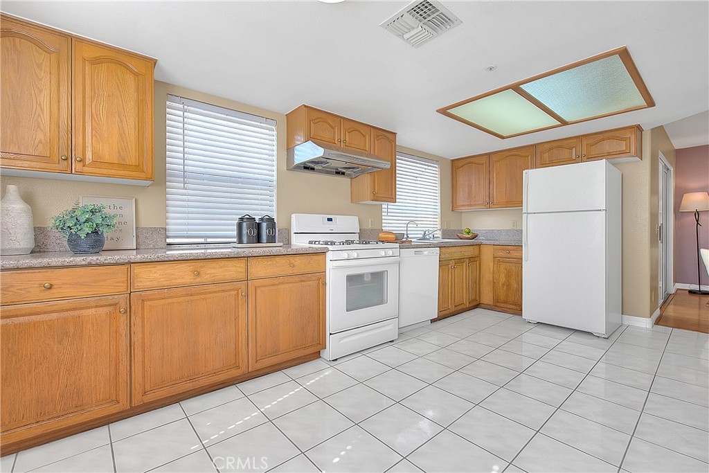 1519 Prospect Avenue 5