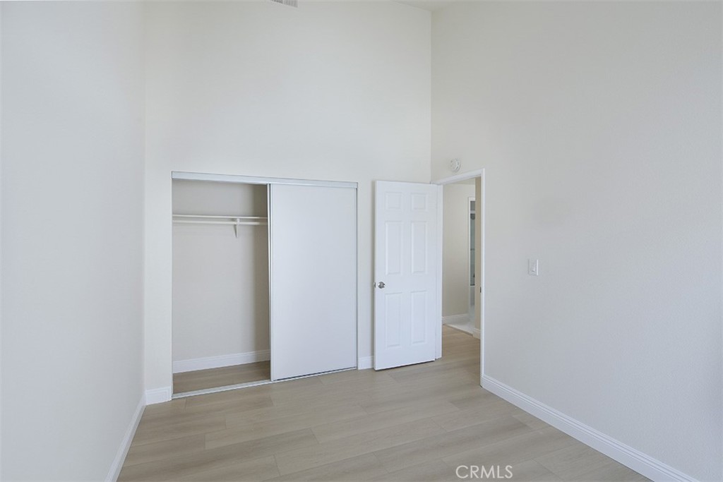 731 S Del Mar Avenue D