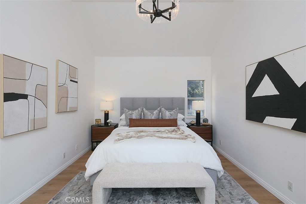 245 N Del Mar Avenue