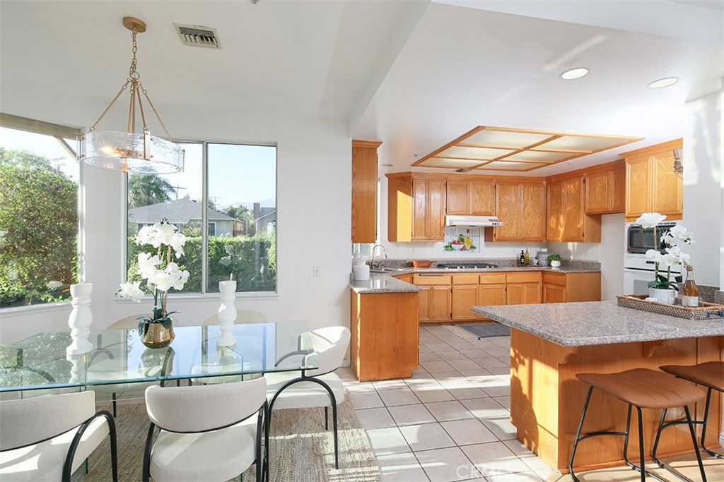 245 N Del Mar Avenue