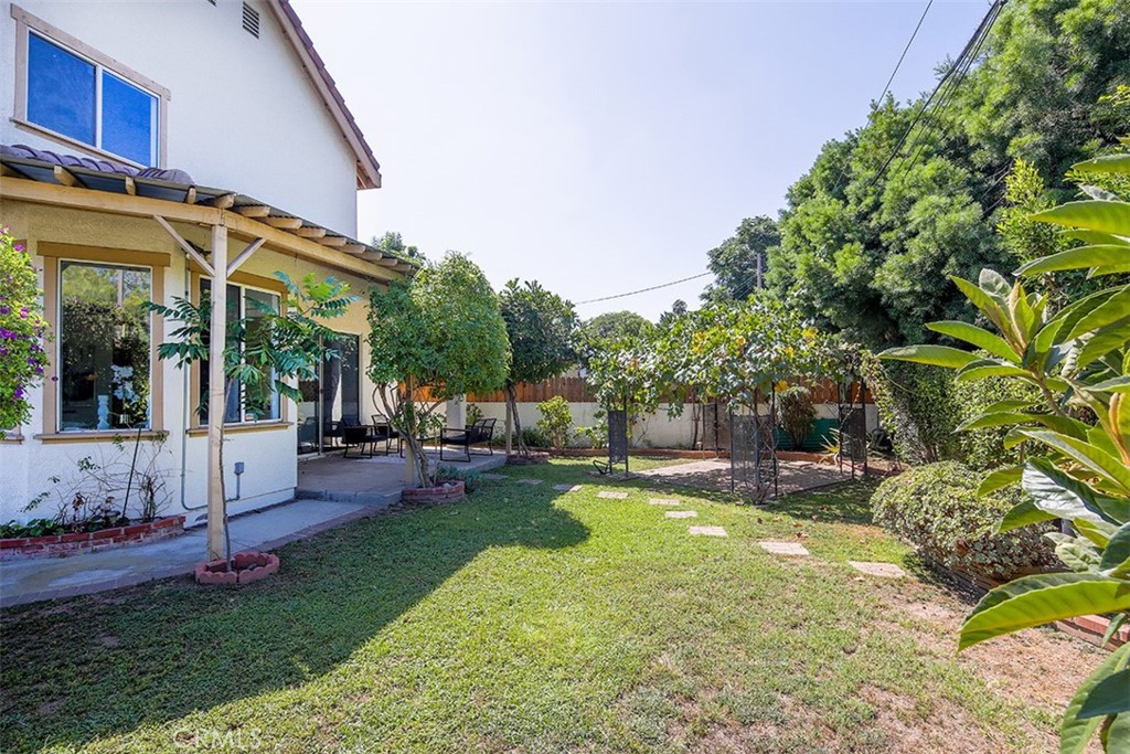 245 N Del Mar Avenue