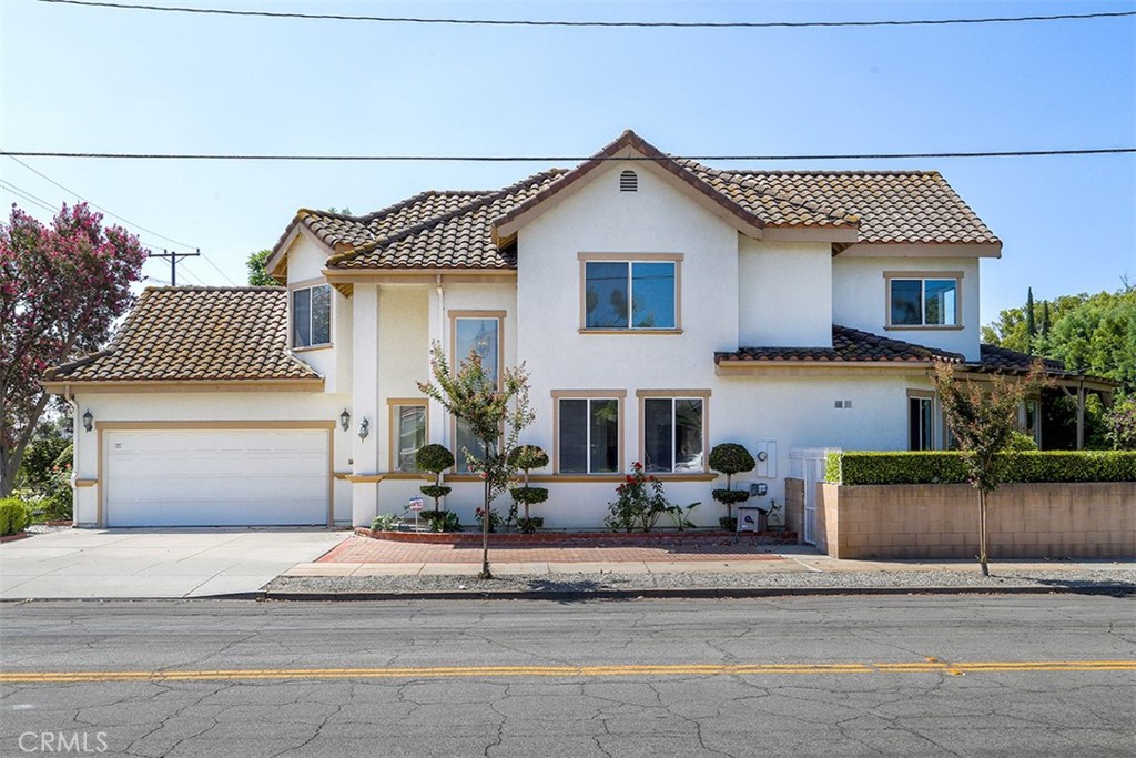 245 N Del Mar Avenue