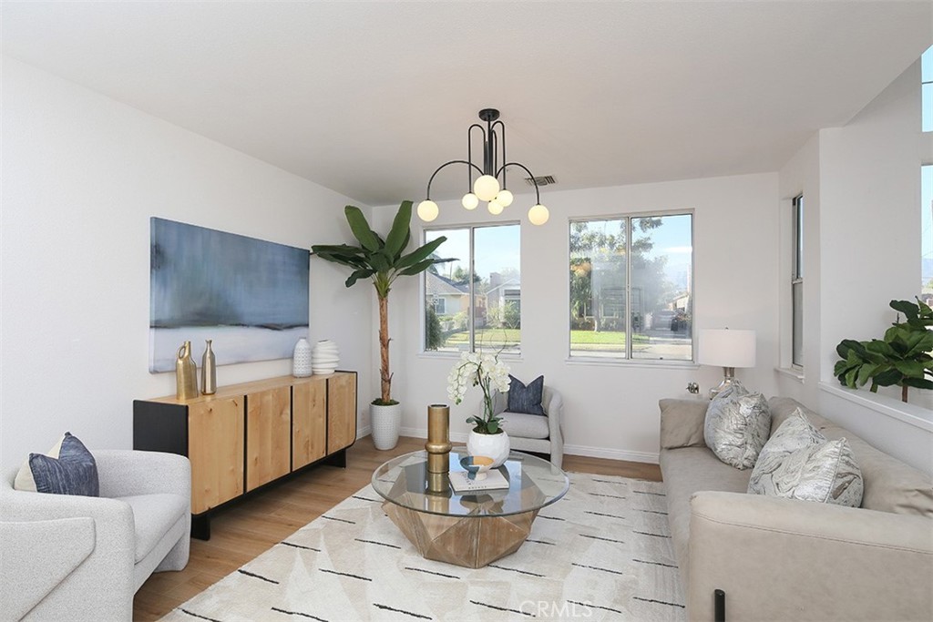 245 N Del Mar Avenue