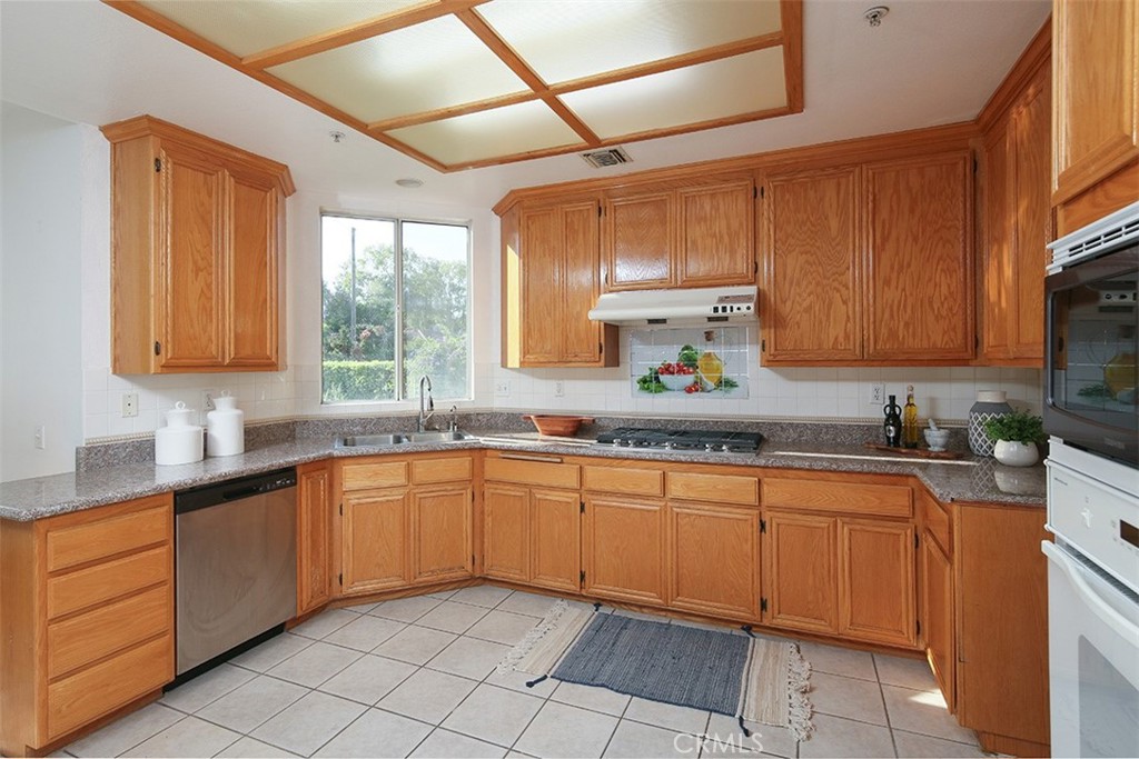 245 N Del Mar Avenue