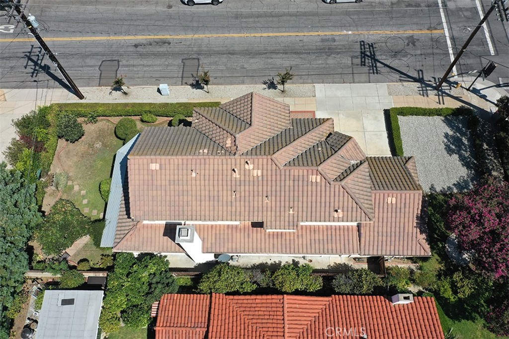 245 N Del Mar Avenue