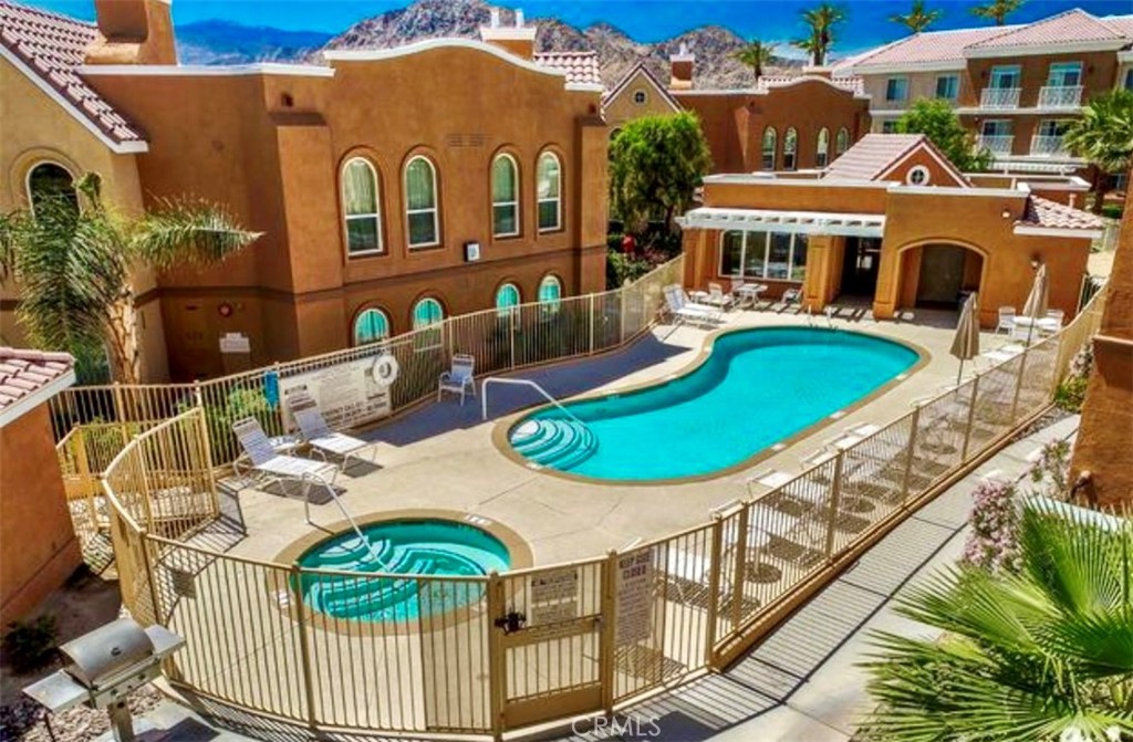 45245 Seeley Drive 17G