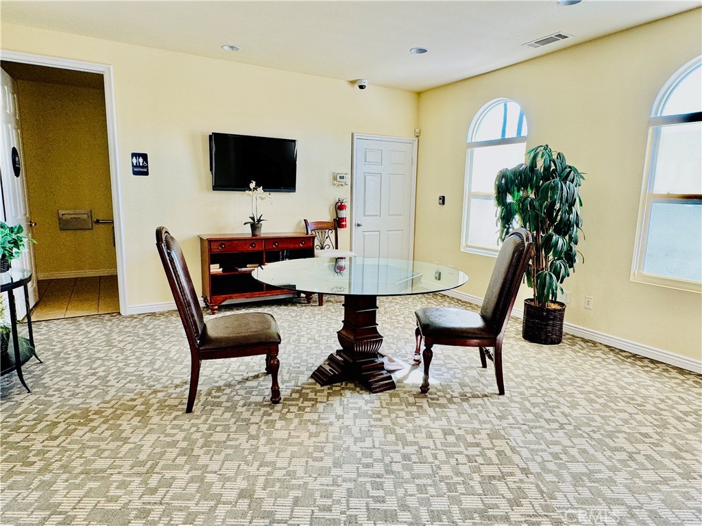 45245 Seeley Drive 17G