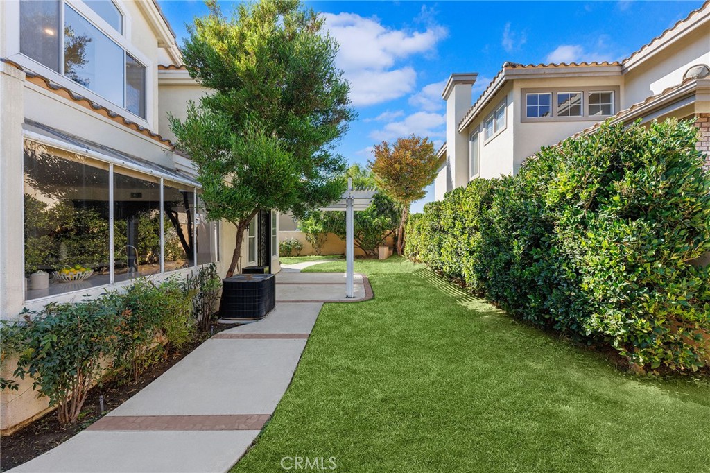 18157 Canterbury Court