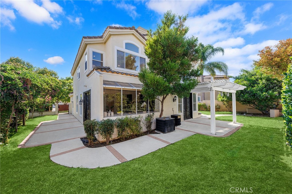 18157 Canterbury Court