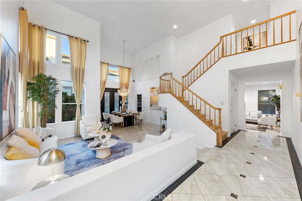18157 Canterbury Court