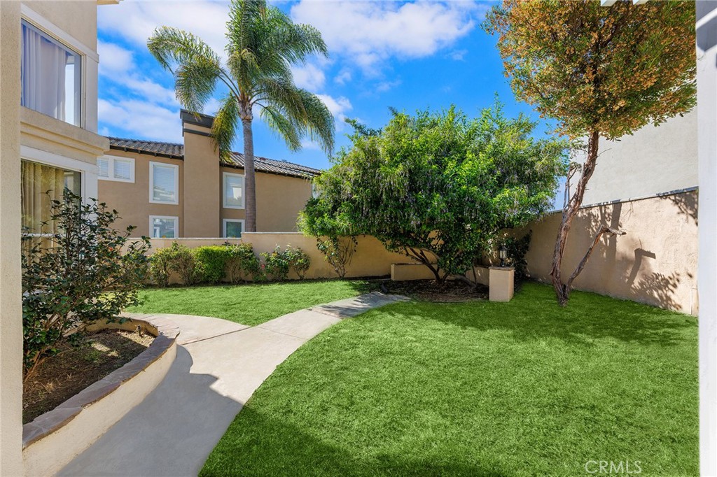 18157 Canterbury Court