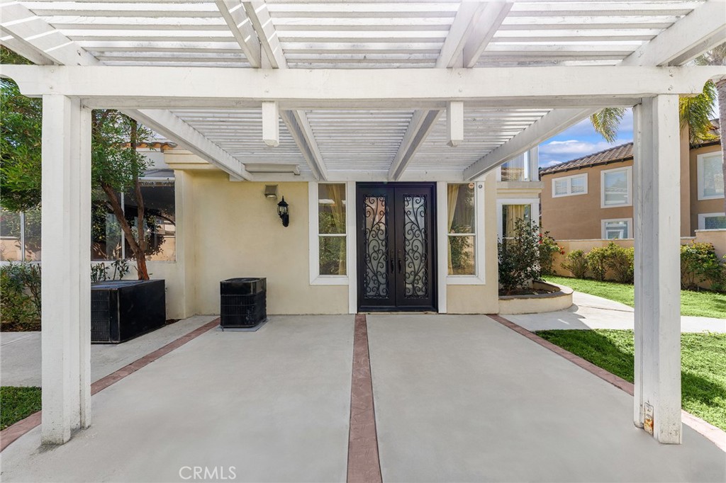 18157 Canterbury Court