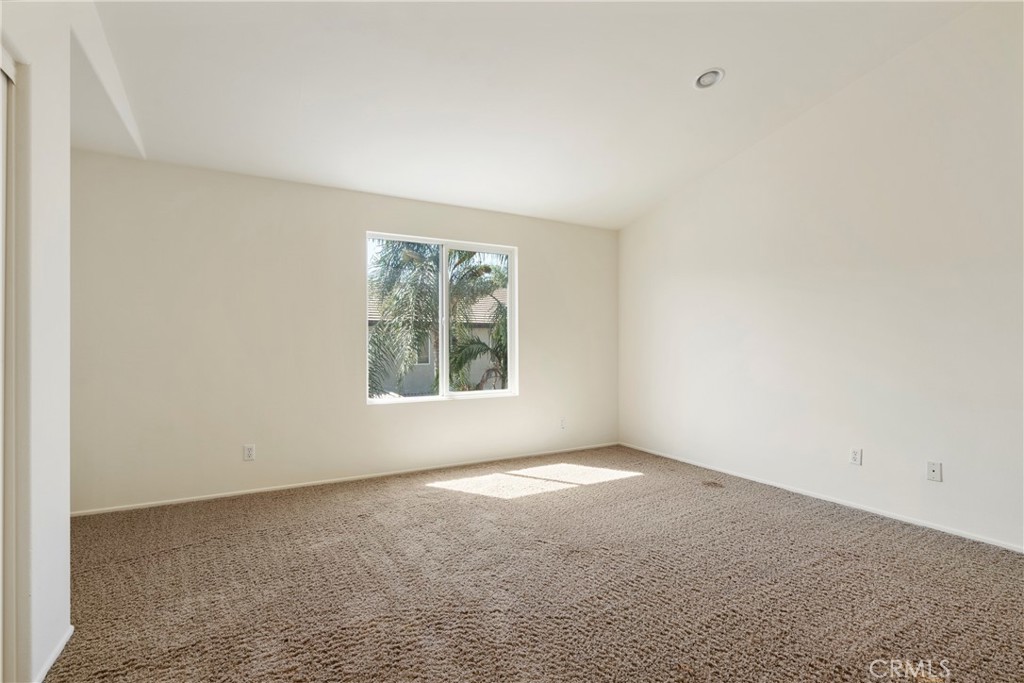 13669 Beaconsfield Lane