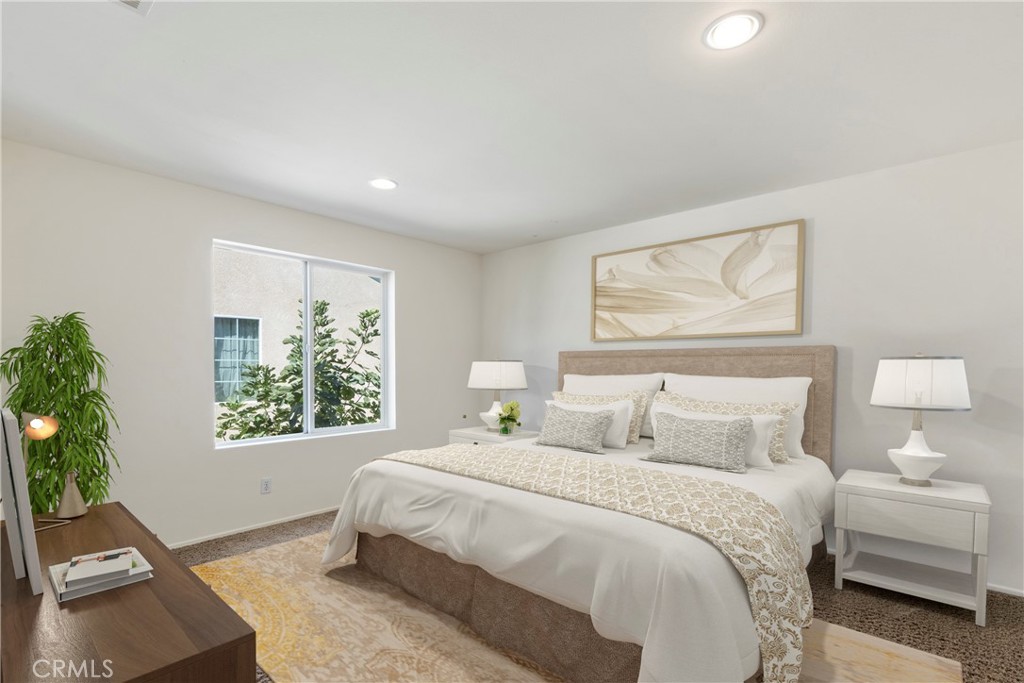 13669 Beaconsfield Lane