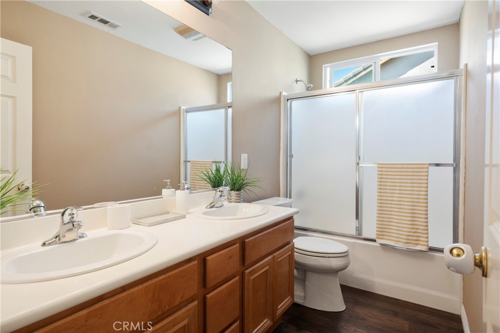 13669 Beaconsfield Lane