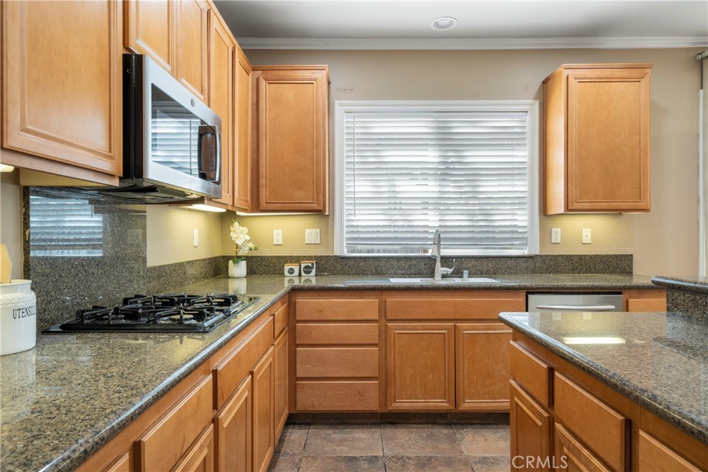 13669 Beaconsfield Lane